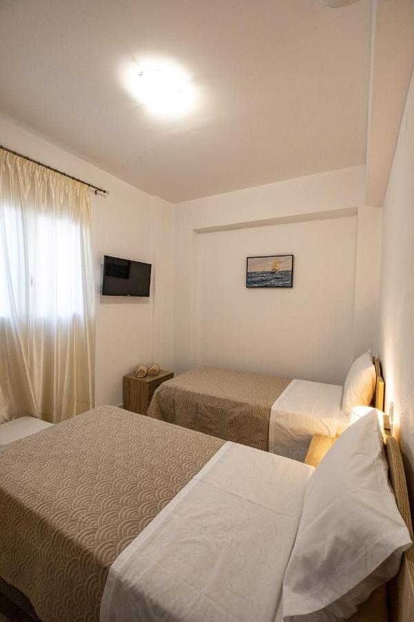 Filocsenia Luxury Apartment At Tsoutsouras Tsoutsouros  Exterior photo